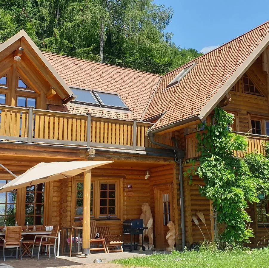 Cosy Spacious Wooden Chalet Na Hrib Stiska Vas 0*,  슬로베니아